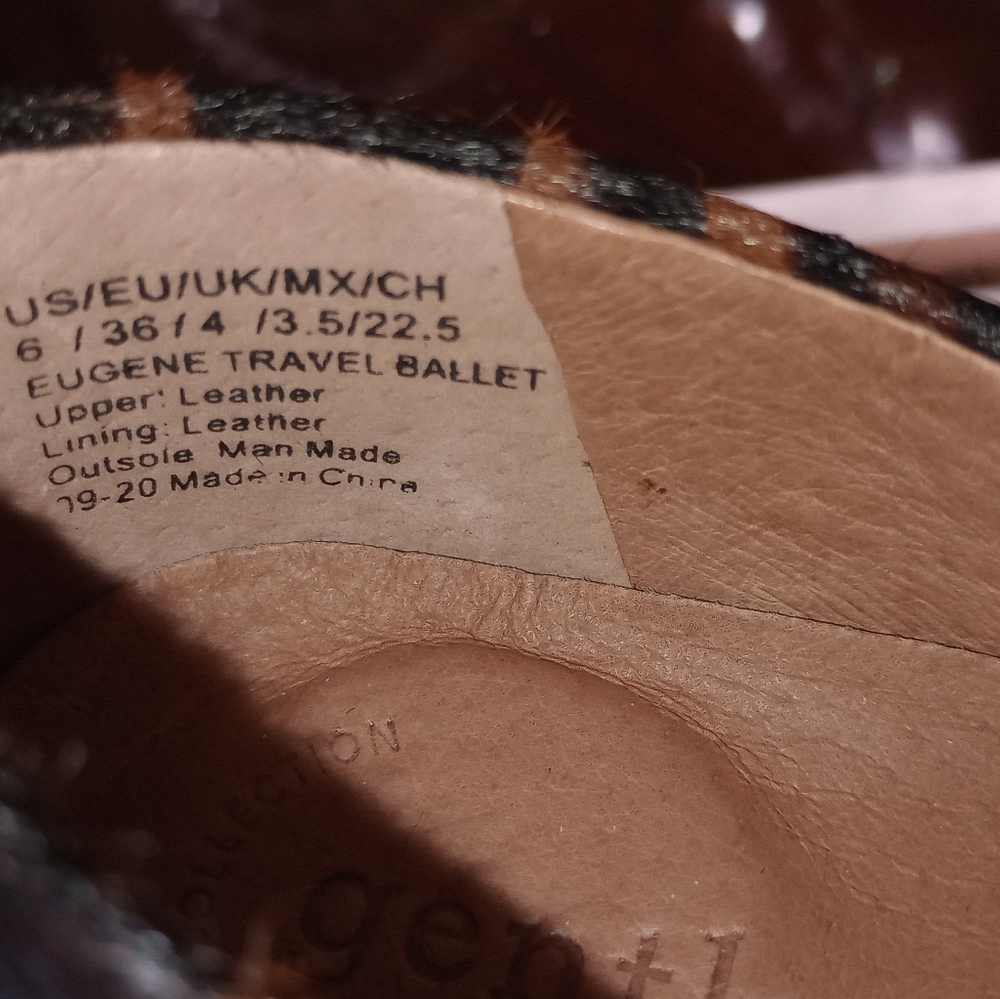 Kenneth Cole Leopard Print Flats - Picture 3 of 6